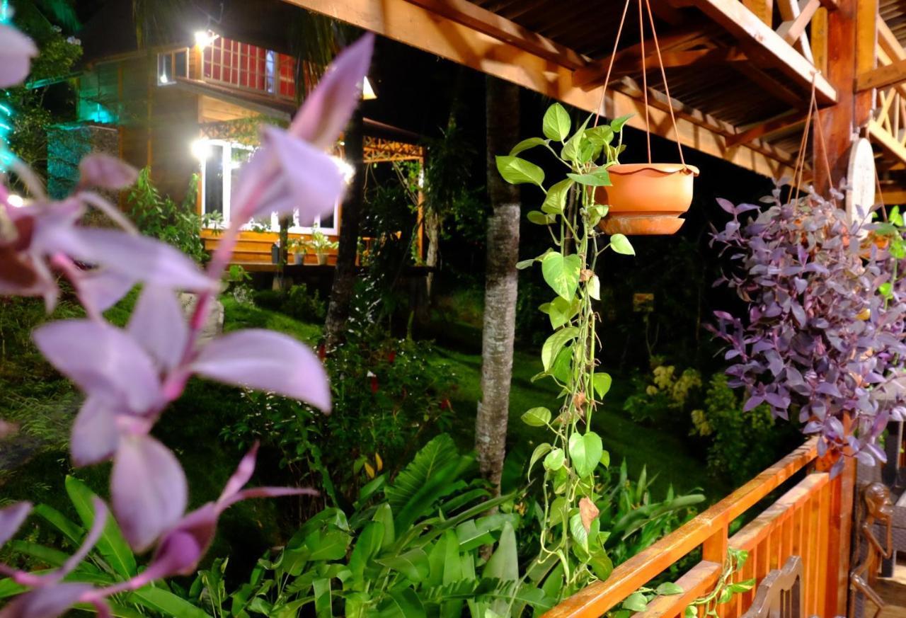 Air Manis Hillside Villa Cafe & Resto Padang  Exteriér fotografie