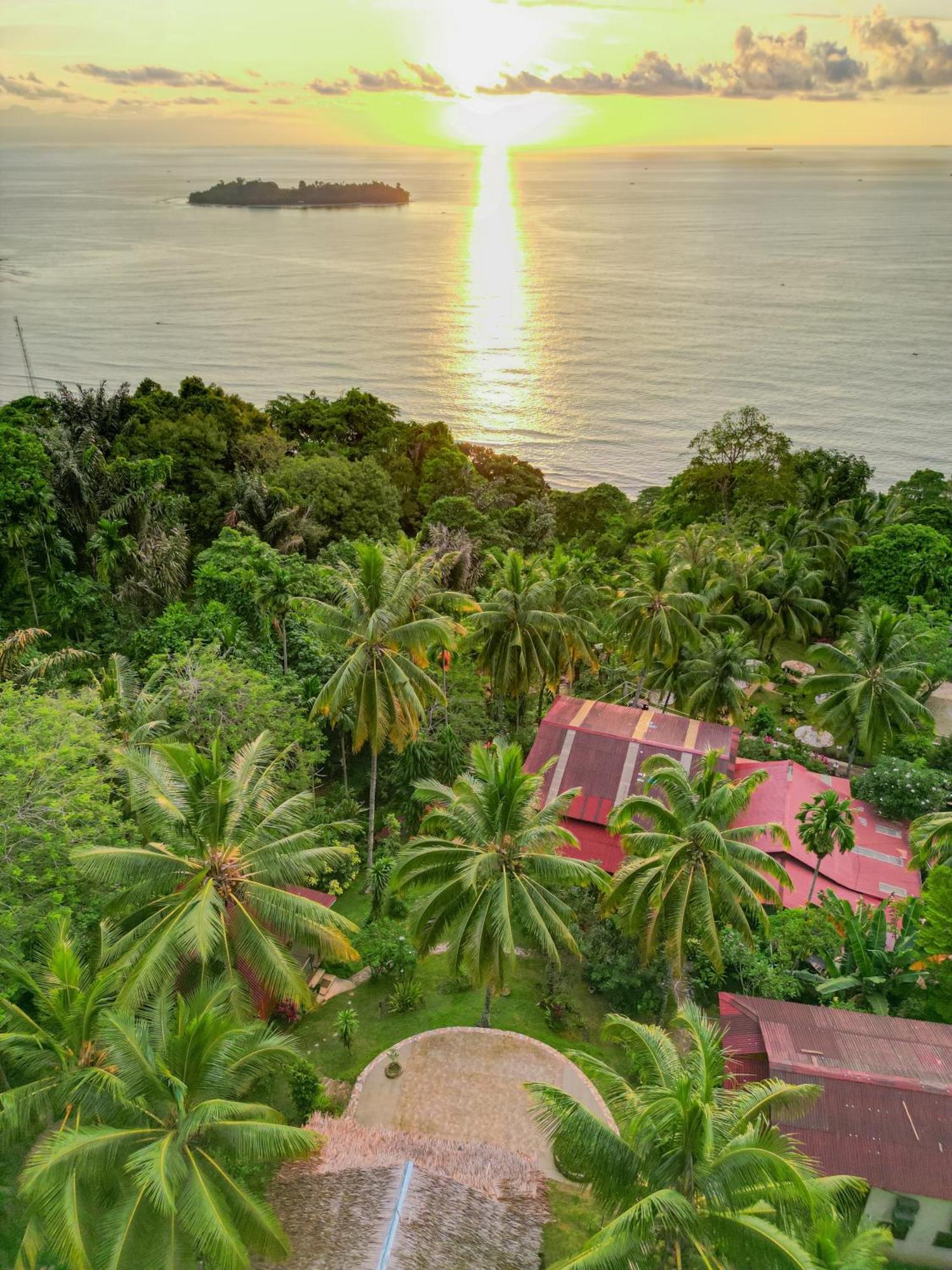 Air Manis Hillside Villa Cafe & Resto Padang  Exteriér fotografie